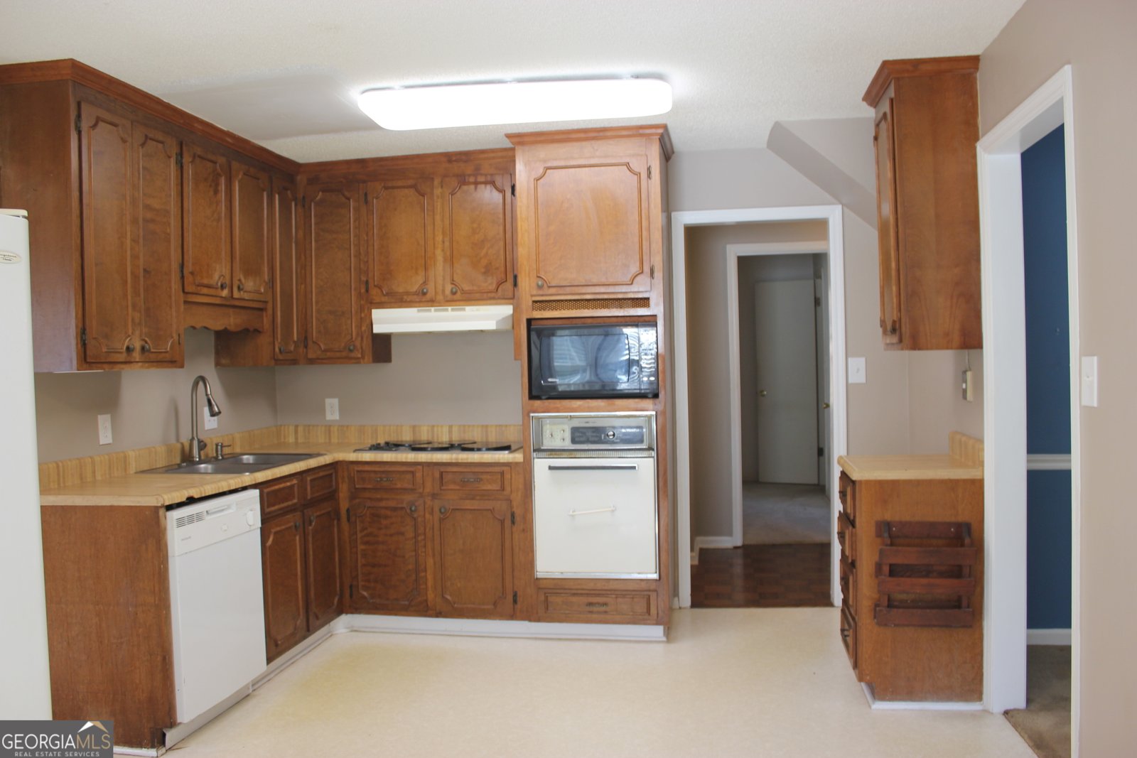 246 Joycliff Circle Macon - 8