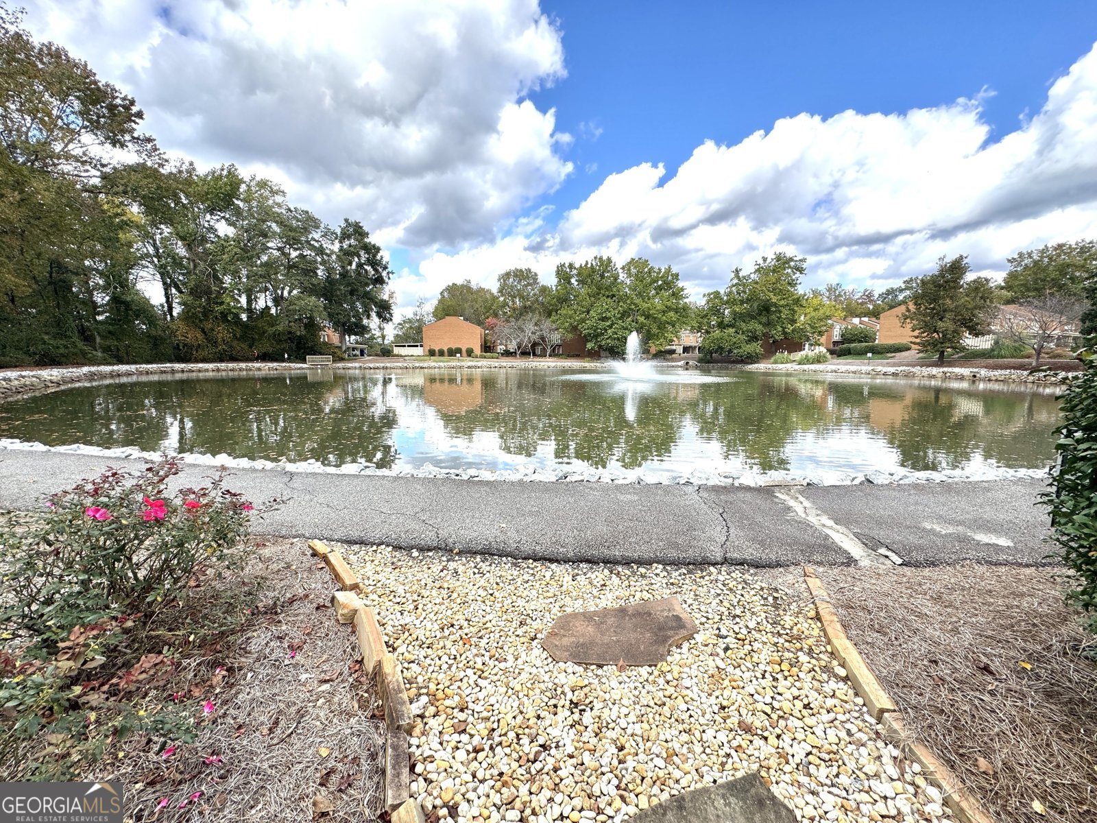 4160 Darby Way Duluth - 1