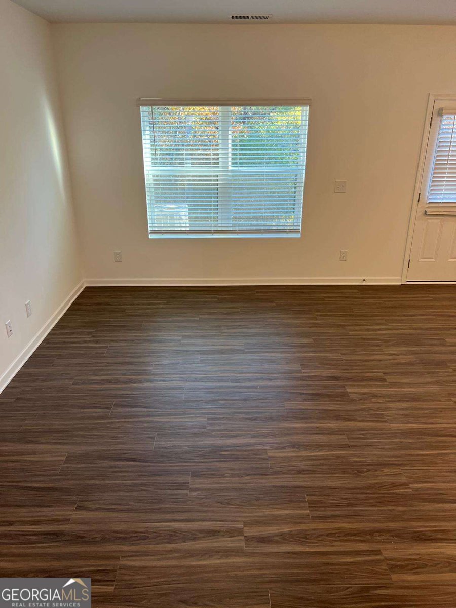 1391 Ben Park Way Grayson - 7