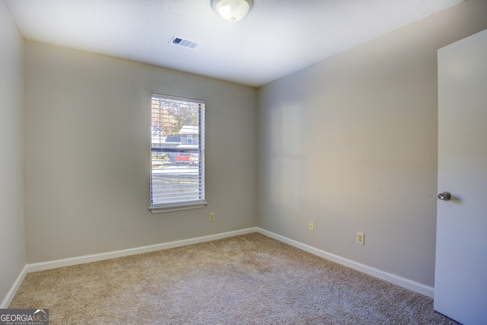 860 Forest Path Stone Mountain - 29