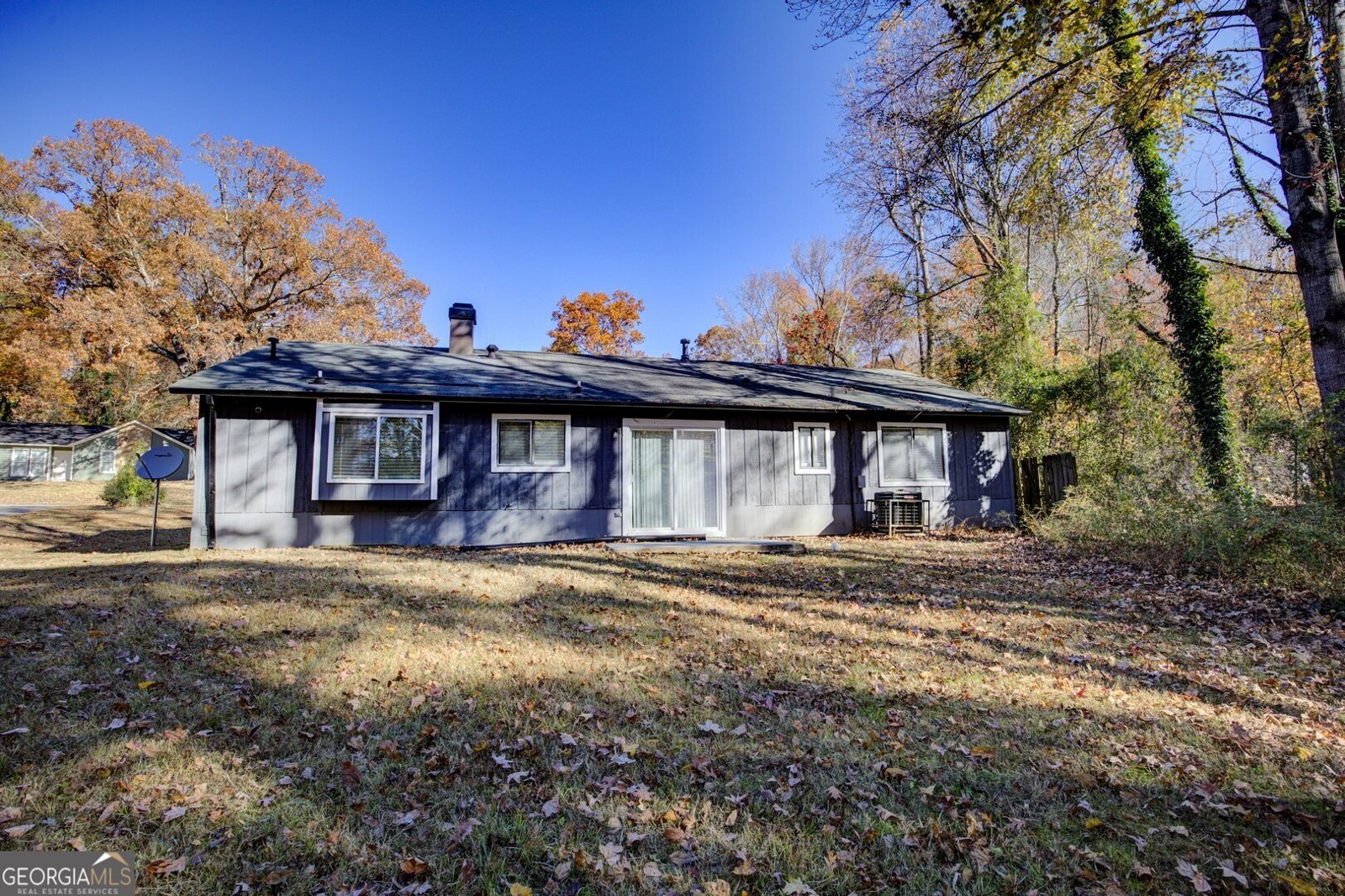 860 Forest Path Stone Mountain - 32