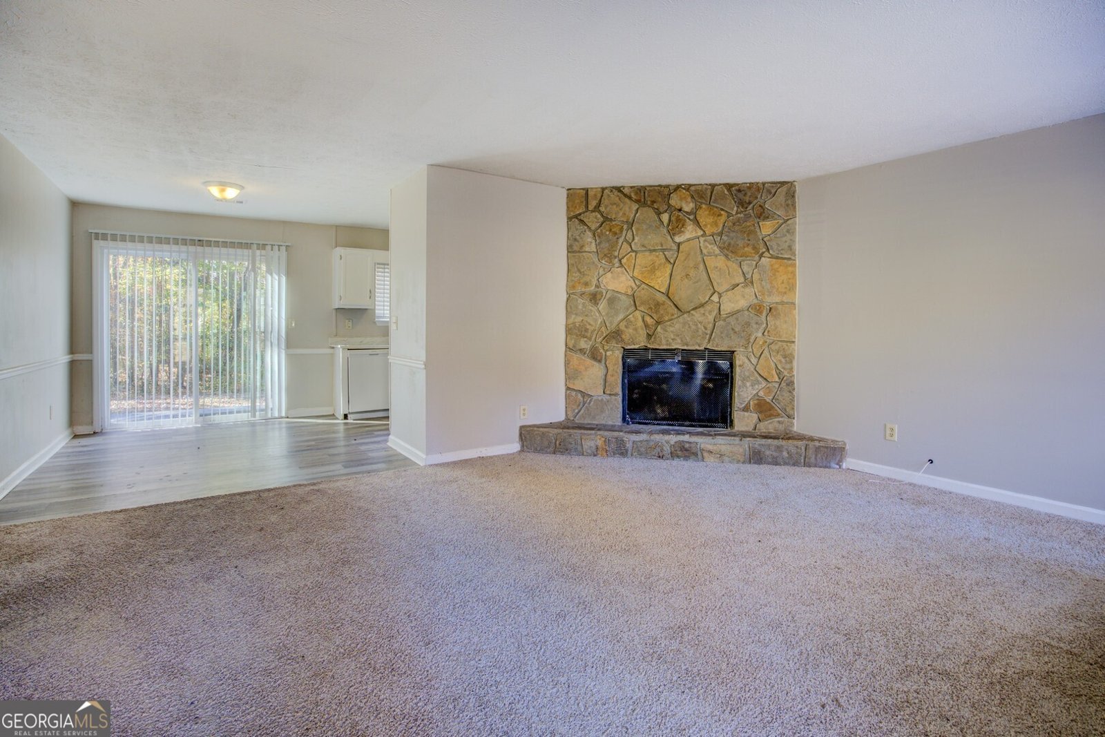 860 Forest Path Stone Mountain - 7