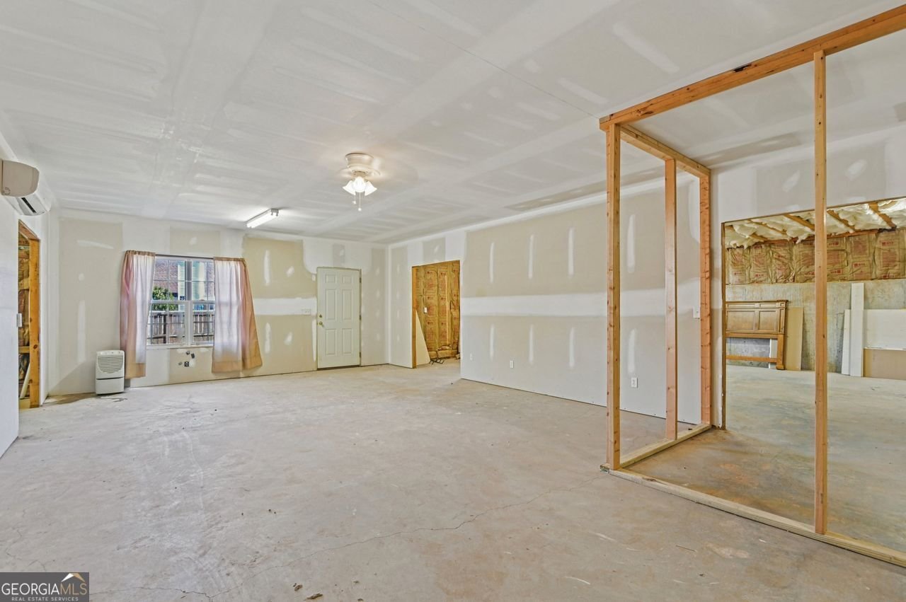 532 STONELAND Place Lawrenceville - 21