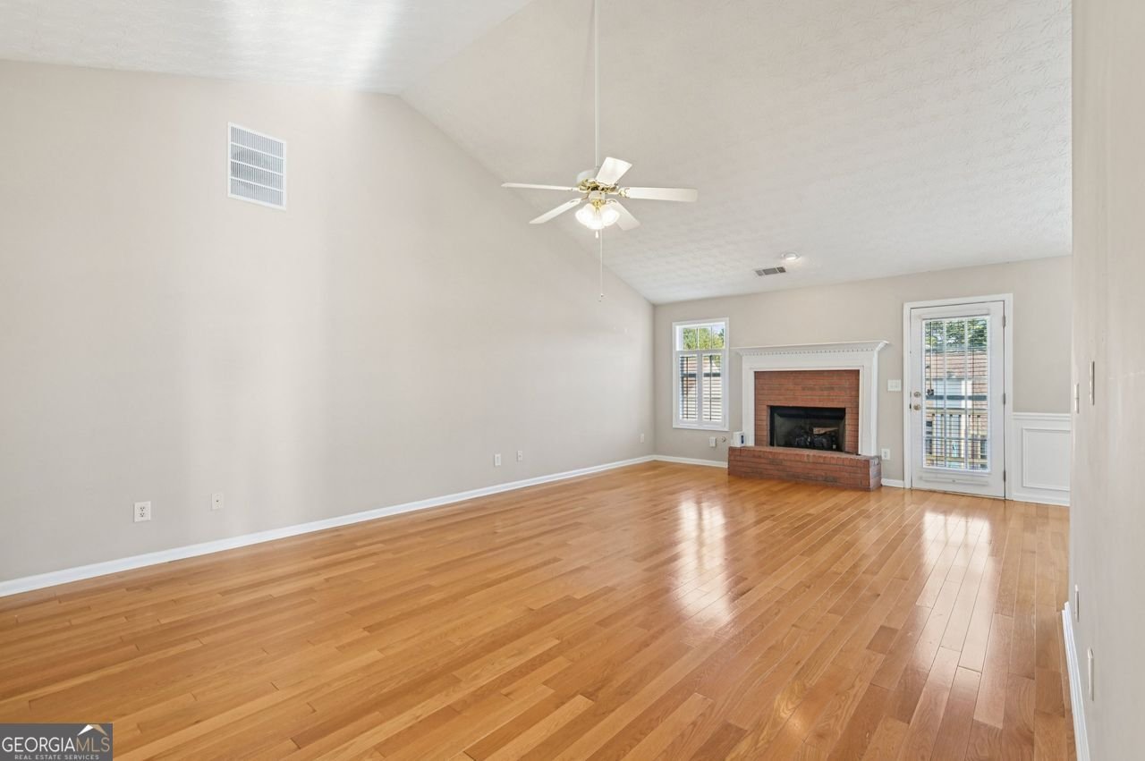 532 STONELAND Place Lawrenceville - 3