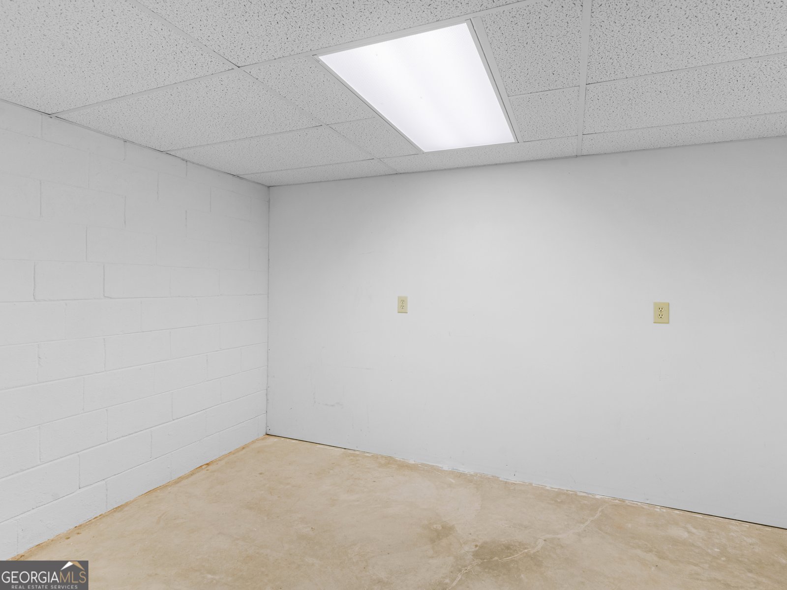 765 Pine Needle Road Hampton - 56