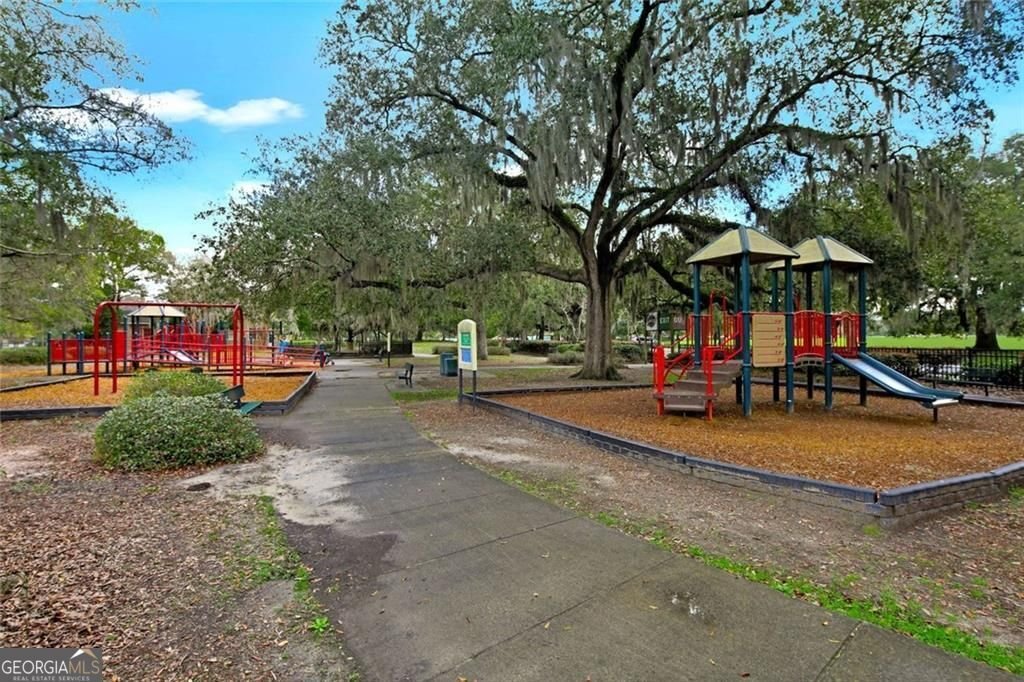1333 52nd Street Savannah - 52