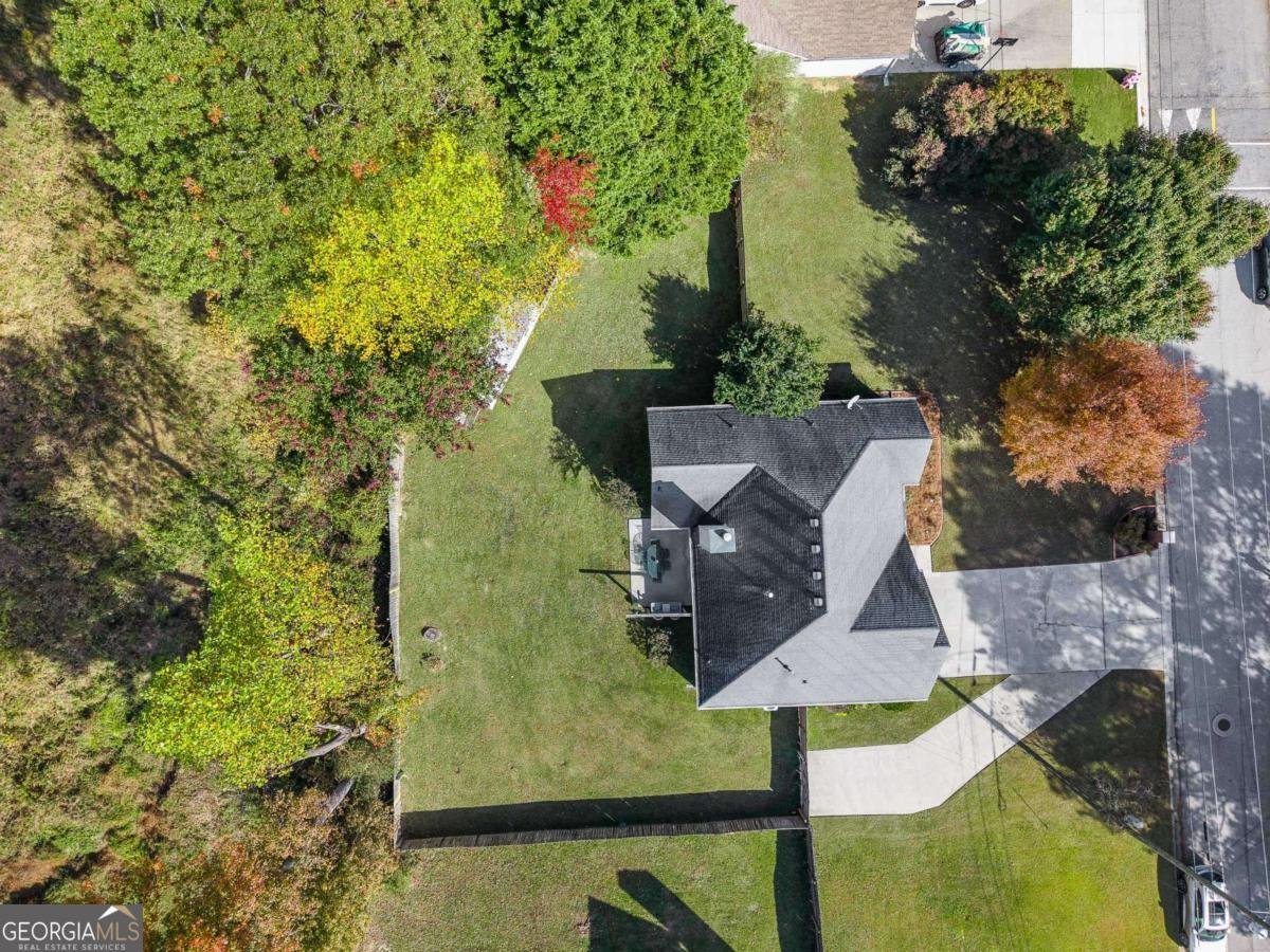 900 Burning Bush Drive Loganville - 16