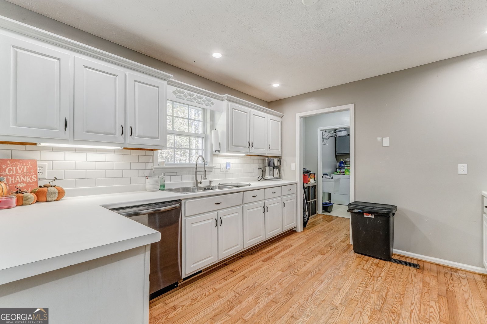 12 Lucas Lane Rome - 15