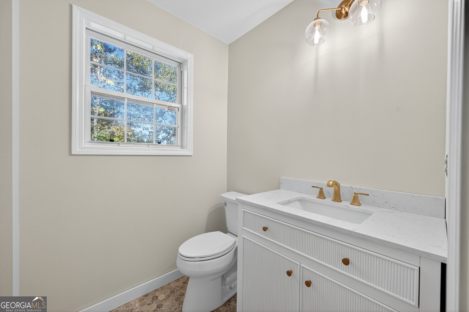 4460 Suwanee Dam Road Suwanee - 28