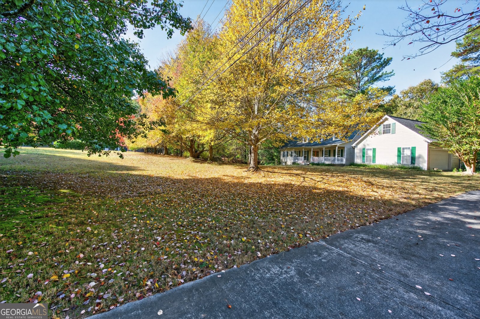 4460 Suwanee Dam Road Suwanee - 38