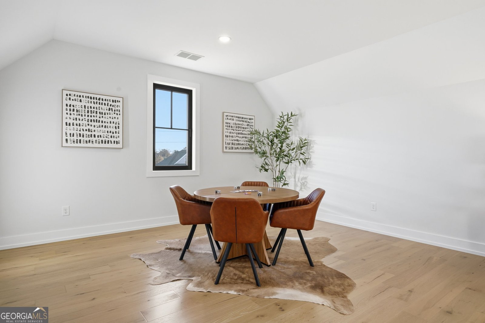 933 MOUNT CARMEL CHURCH Lane Canton - 29