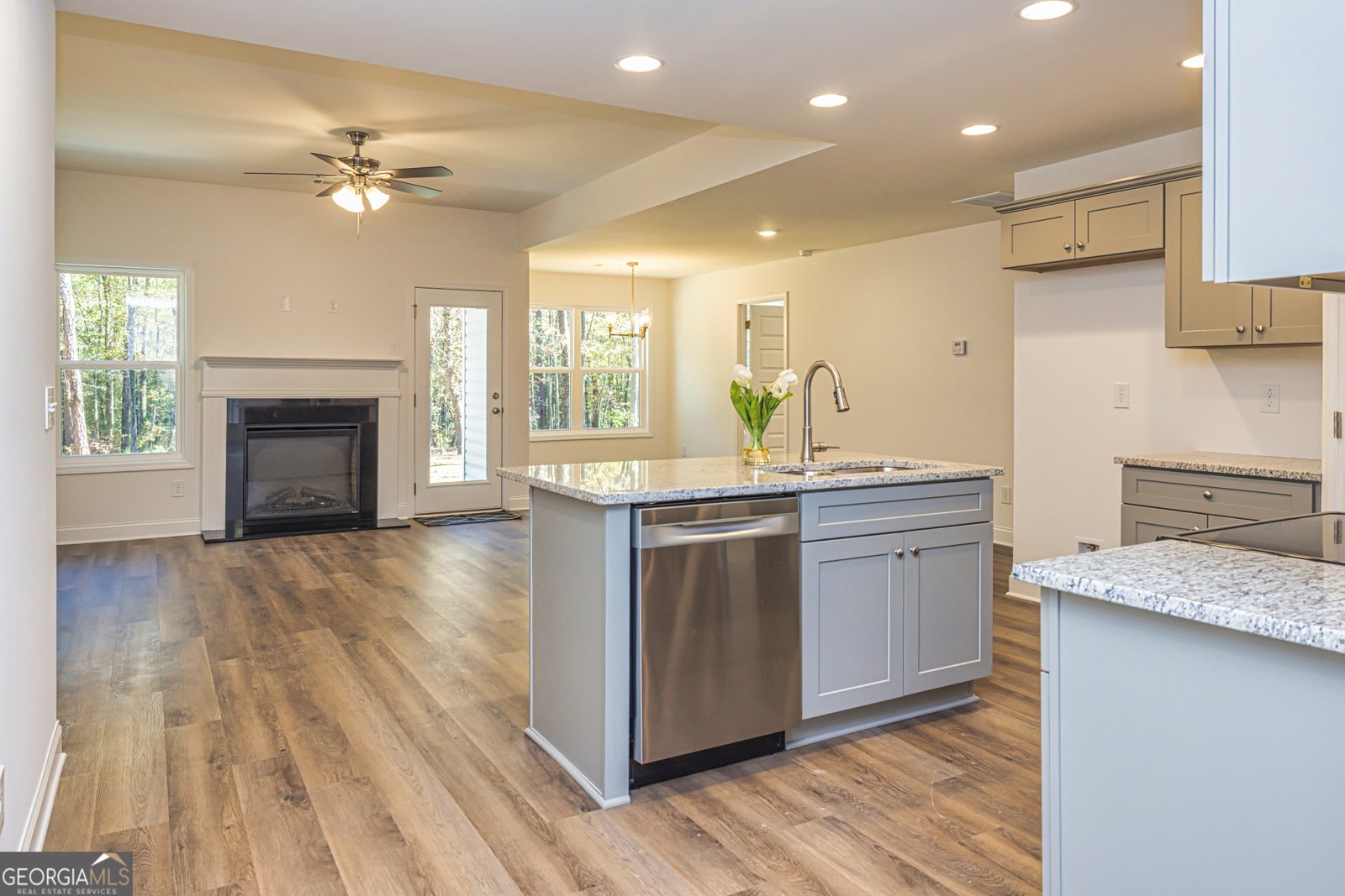 112 Holly Lane Woodbury - 8