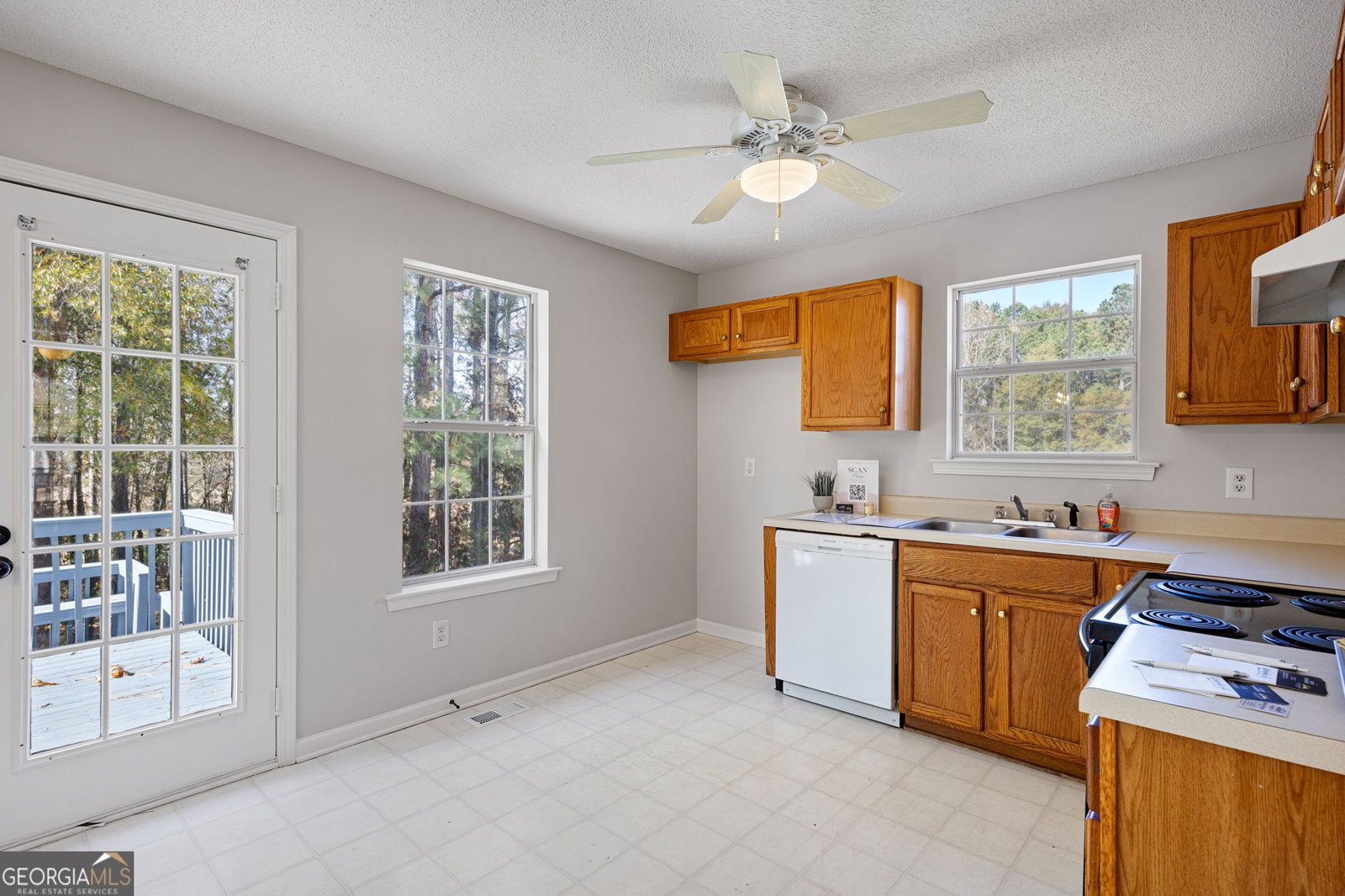 42 Glenmore Drive Kingston - 15