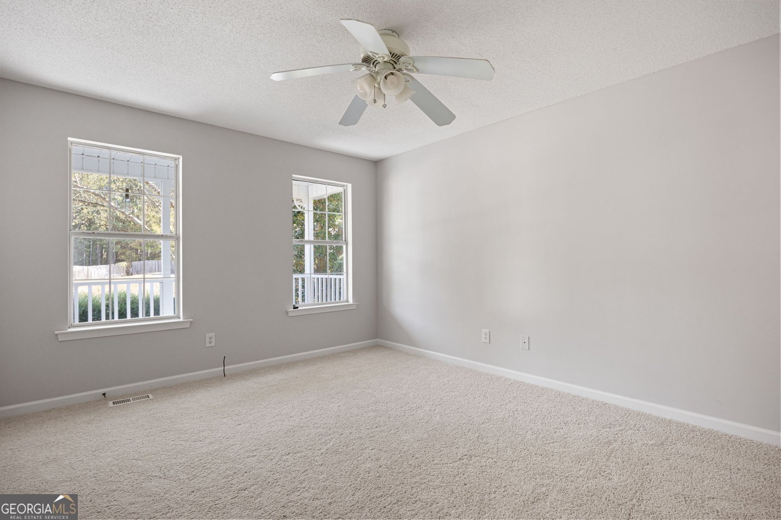 42 Glenmore Drive Kingston - 23