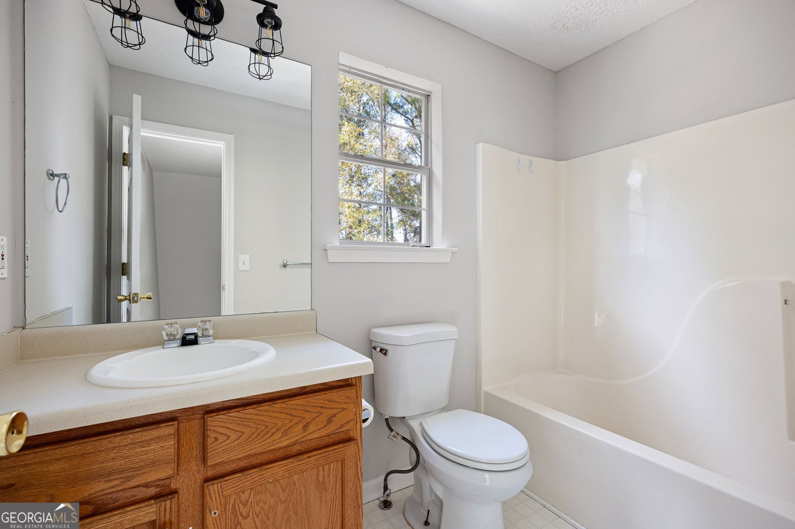 42 Glenmore Drive Kingston - 28