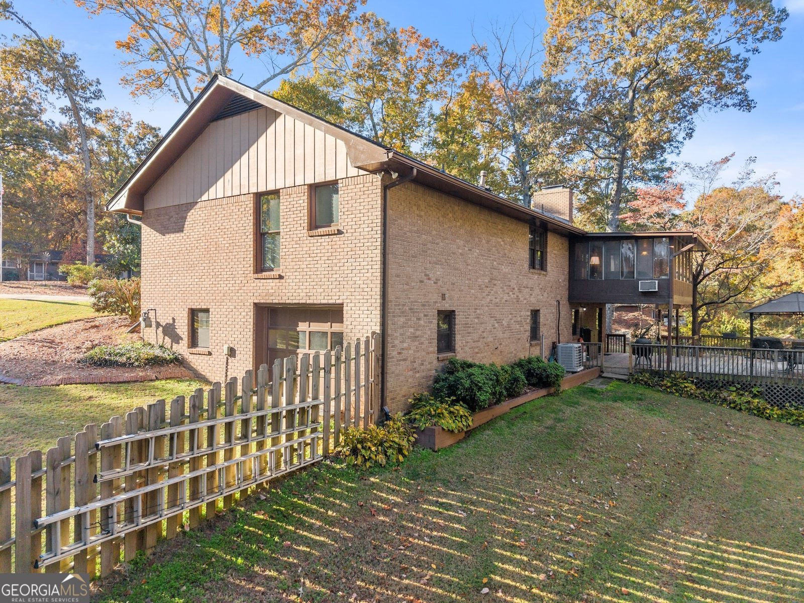 5788 Norton Circle Flowery Branch - 38