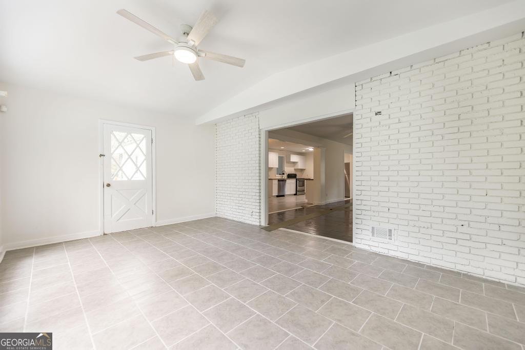 201 Sherman Street Warner Robins - 22