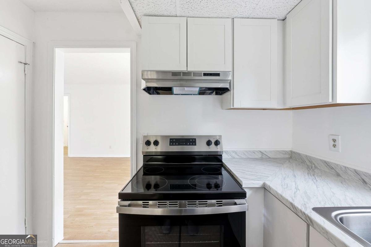 6917 Laurelwood Drive Douglasville - 10