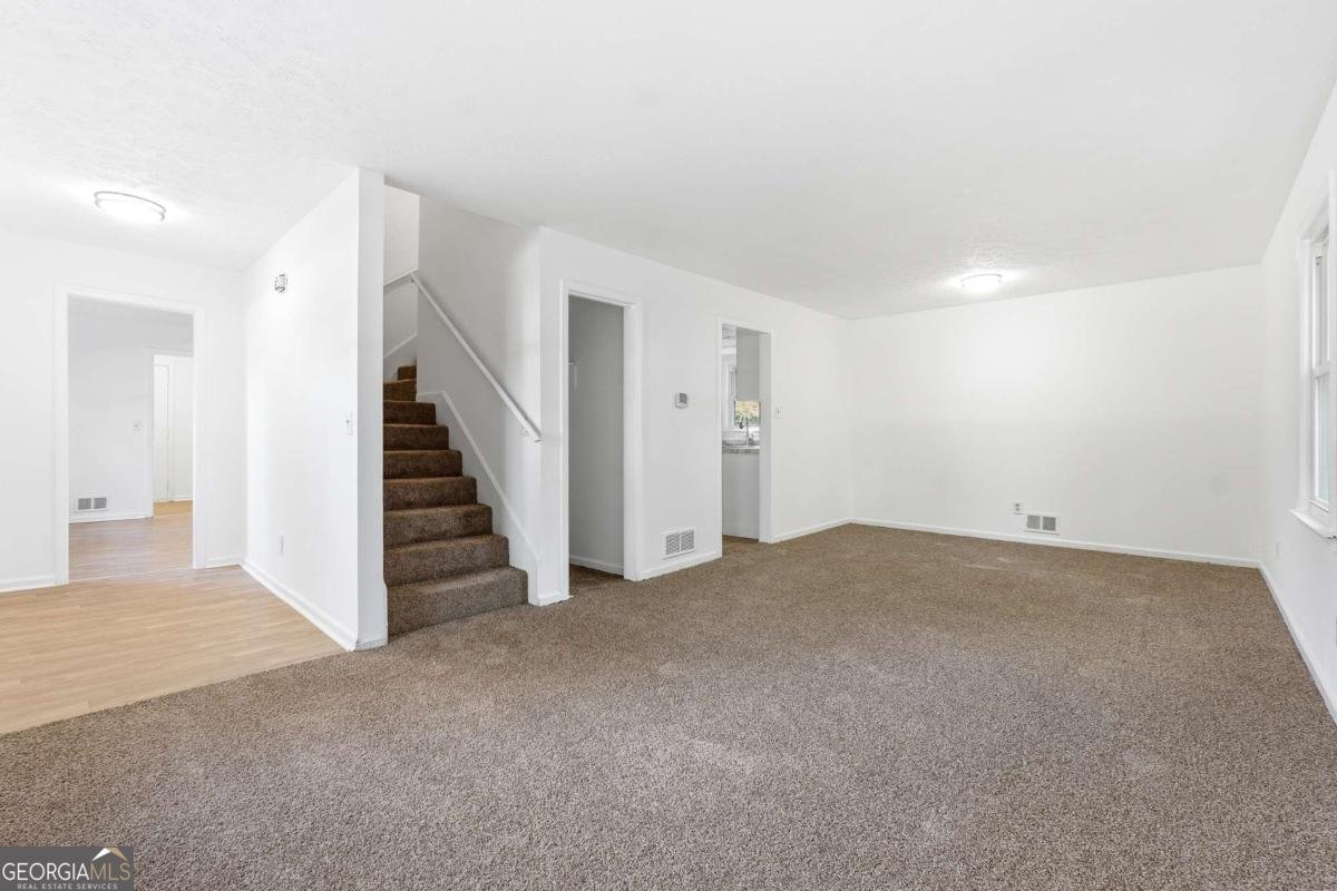 6917 Laurelwood Drive Douglasville - 5