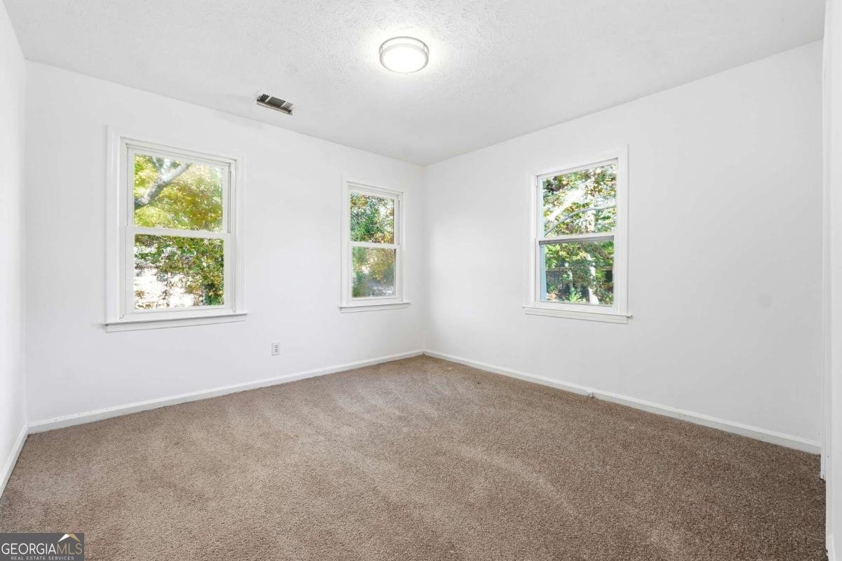 6917 Laurelwood Drive Douglasville - 7