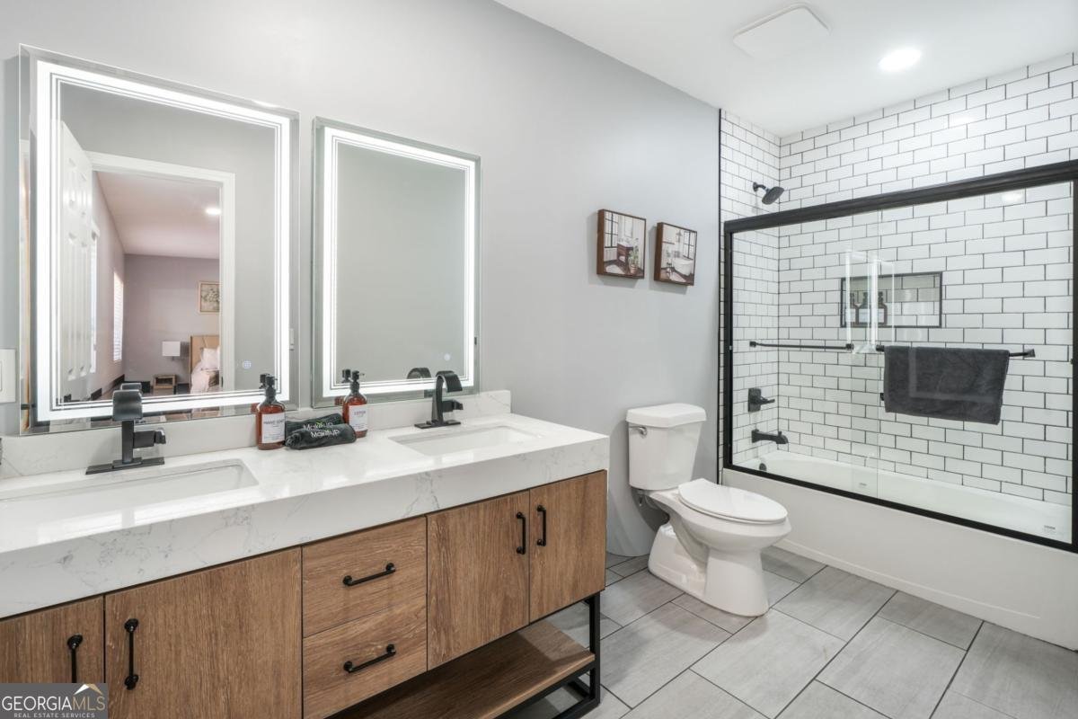 992 Beckwith Street Atlanta - 12