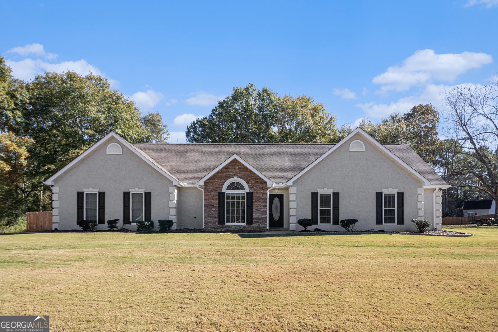 102 Foxdale Drive Lagrange - main photo