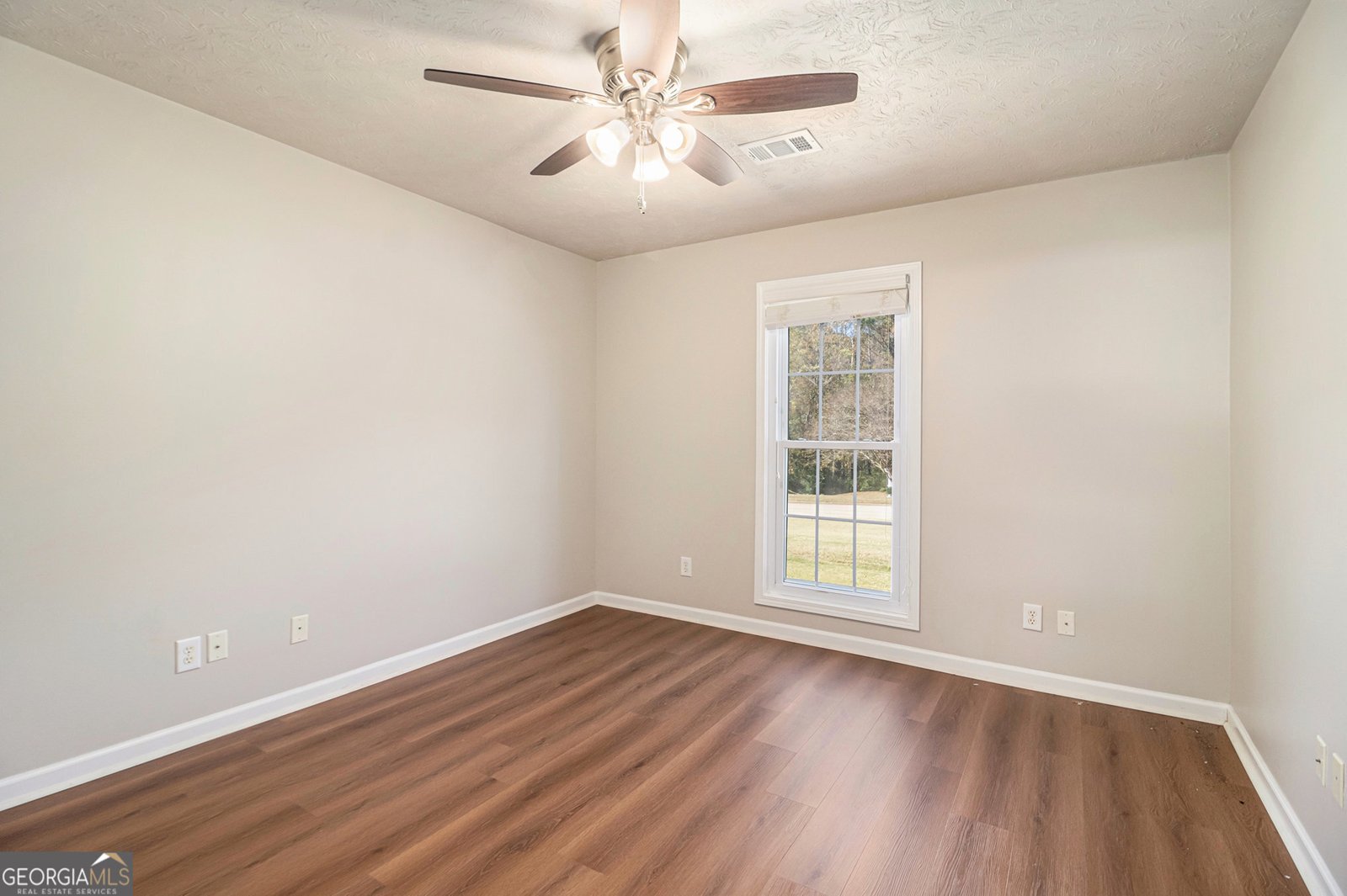 102 Foxdale Drive Lagrange - 23