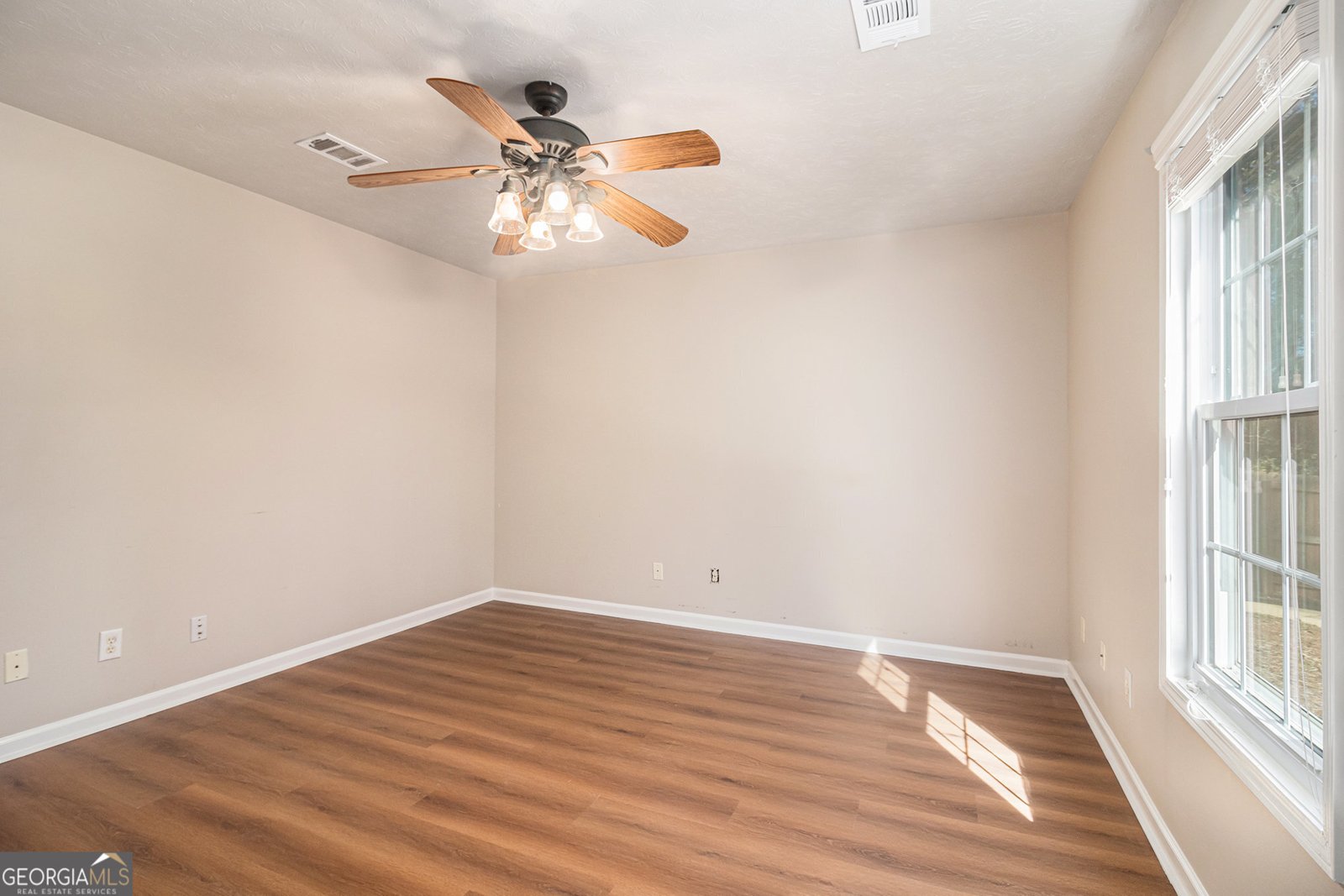 102 Foxdale Drive Lagrange - 26