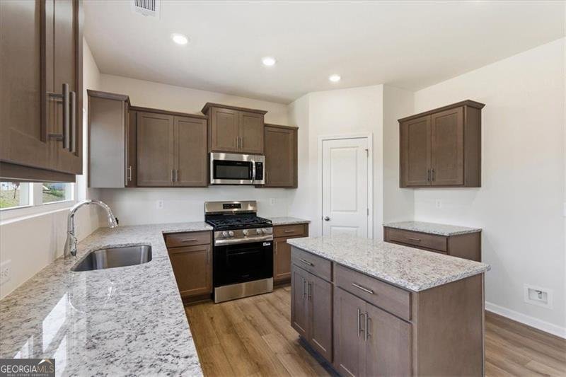 129 Bloomfield Circle Canton - 13