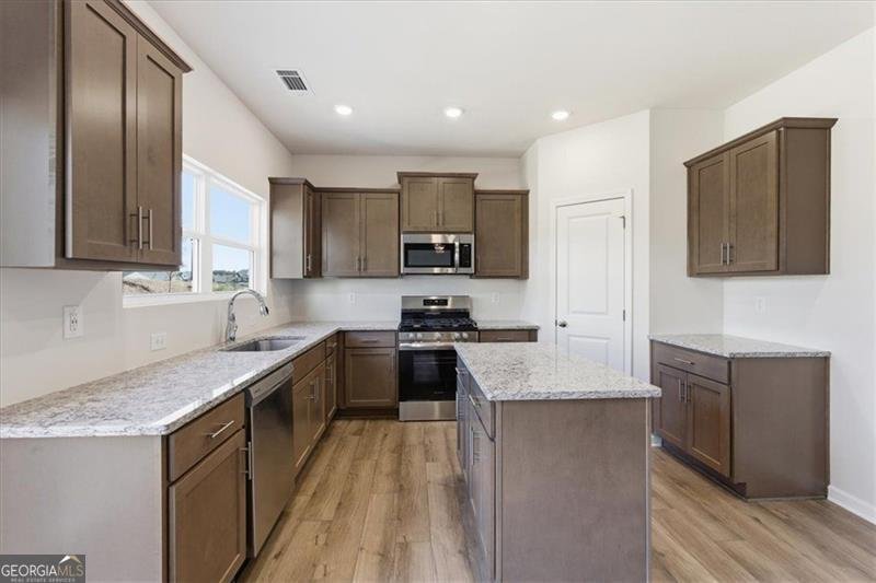 129 Bloomfield Circle Canton - 14