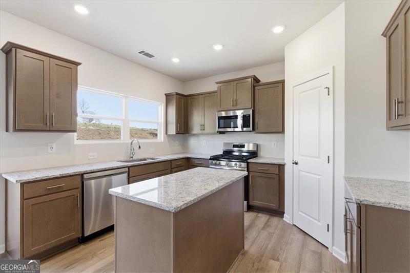 129 Bloomfield Circle Canton - 15