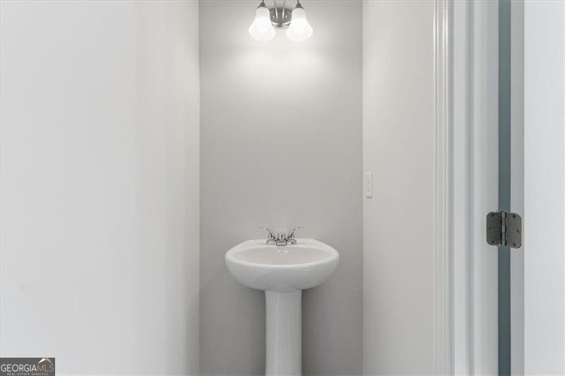 129 Bloomfield Circle Canton - 24