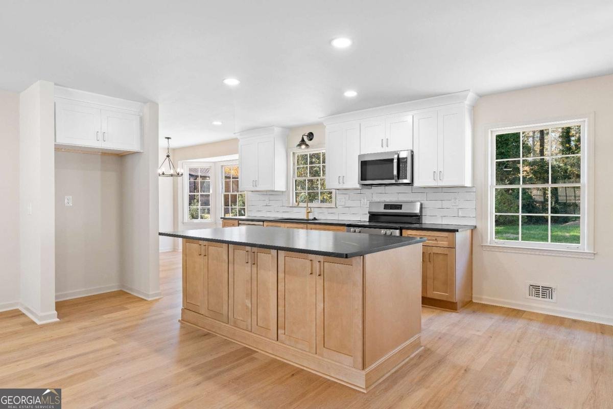 2851 Dale Drive Marietta - 9