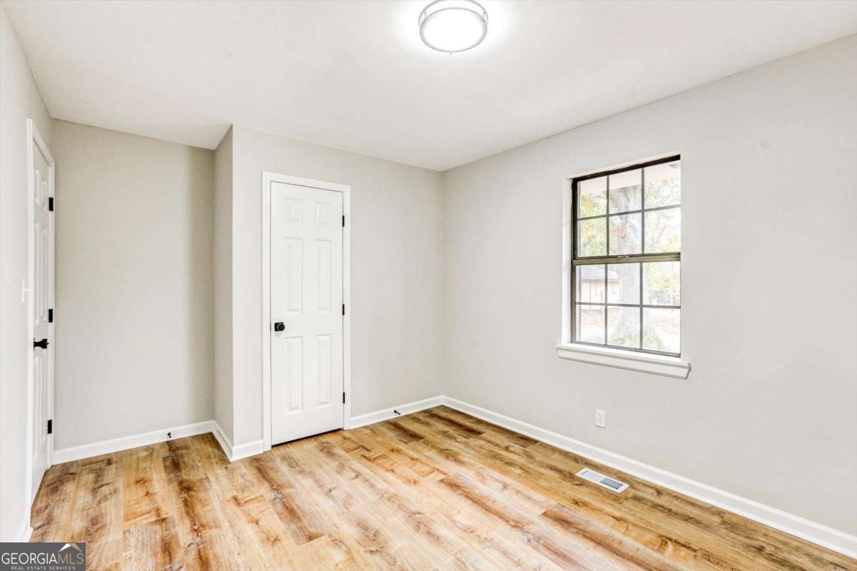 122 Capitol Avenue Winder - 11