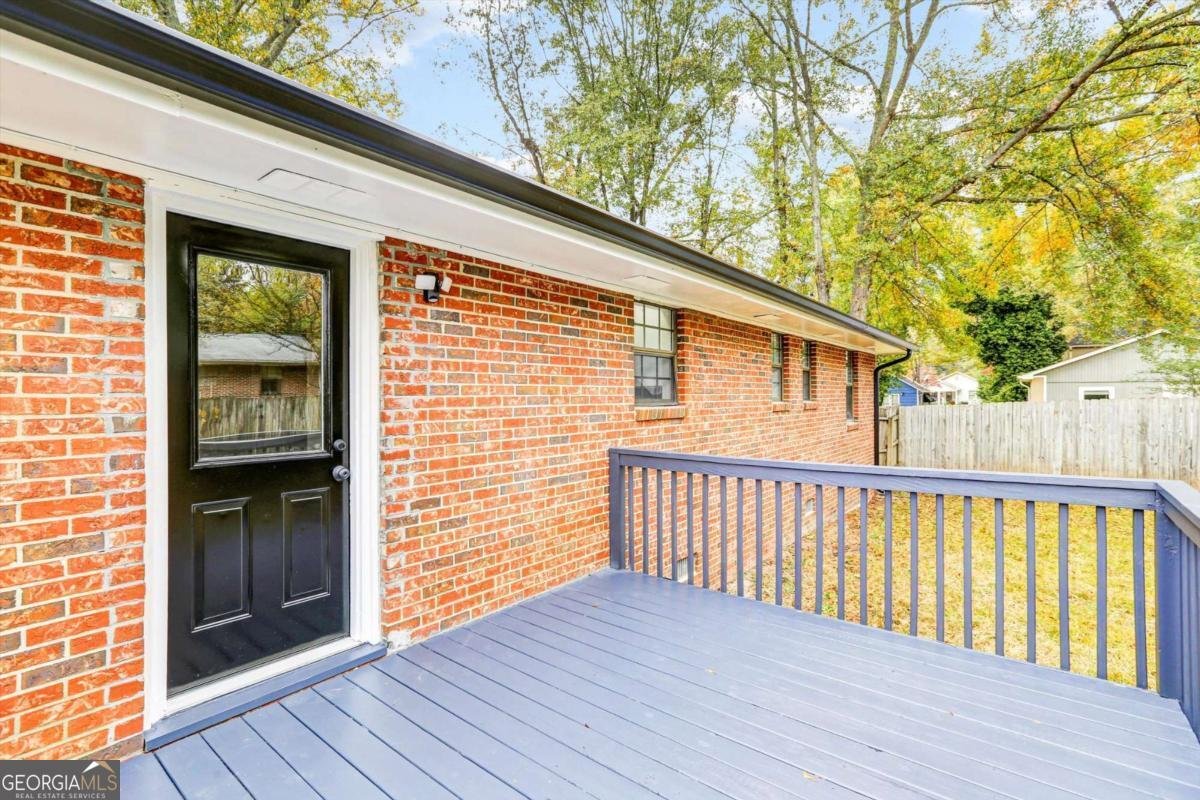 122 Capitol Avenue Winder - 19