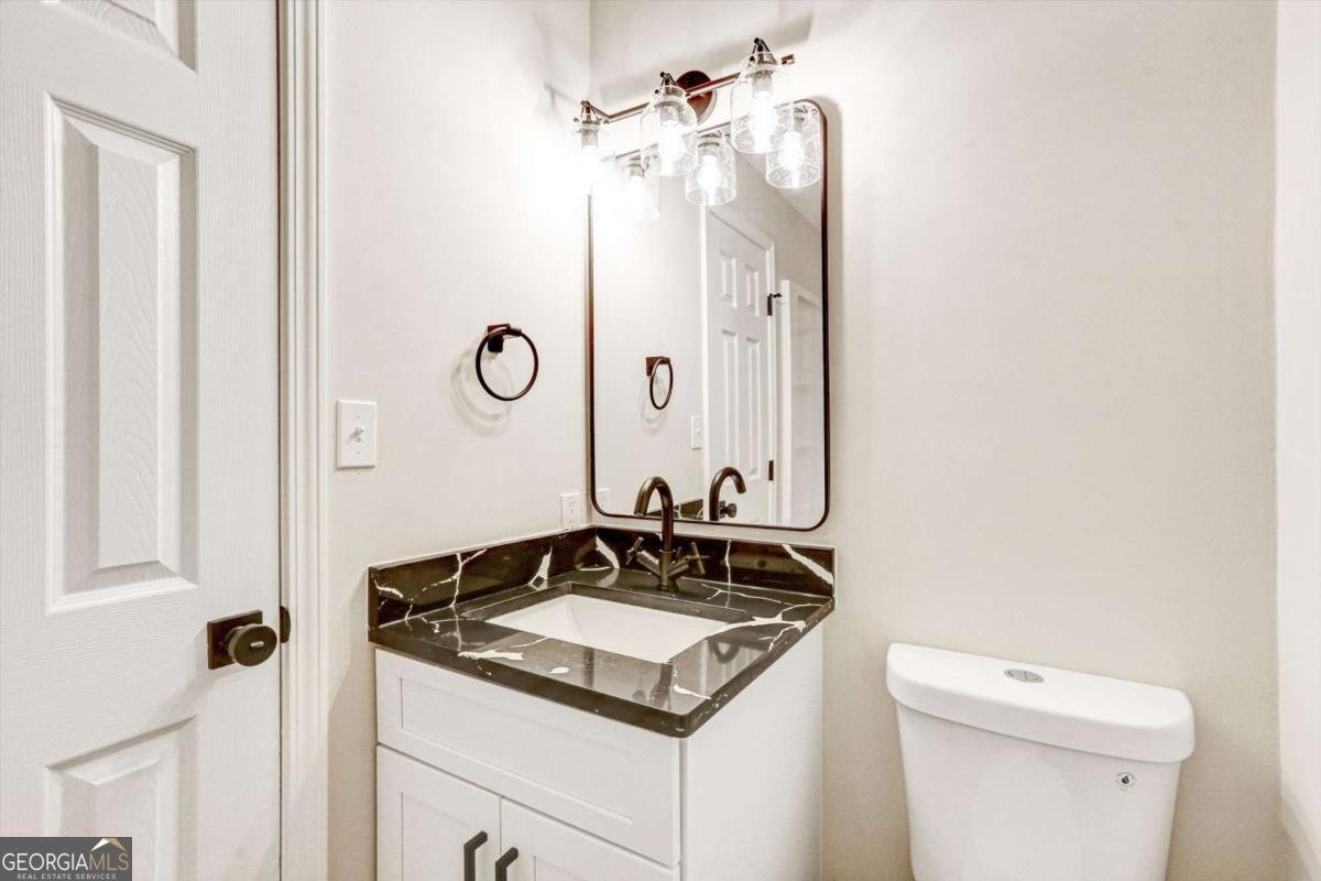 122 Capitol Avenue Winder - 9