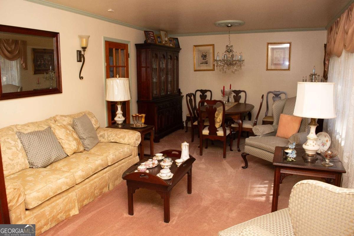 2719 Waleska Way East Point - 2