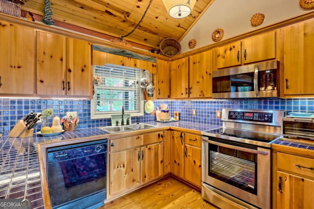 117 Avalon Street Clayton - 11