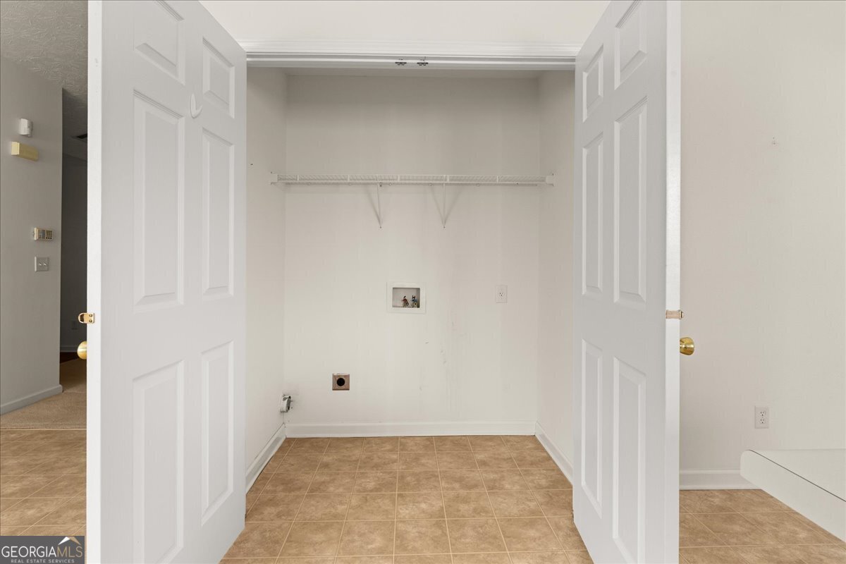 4520 Lafayette Lane Loganville - 3