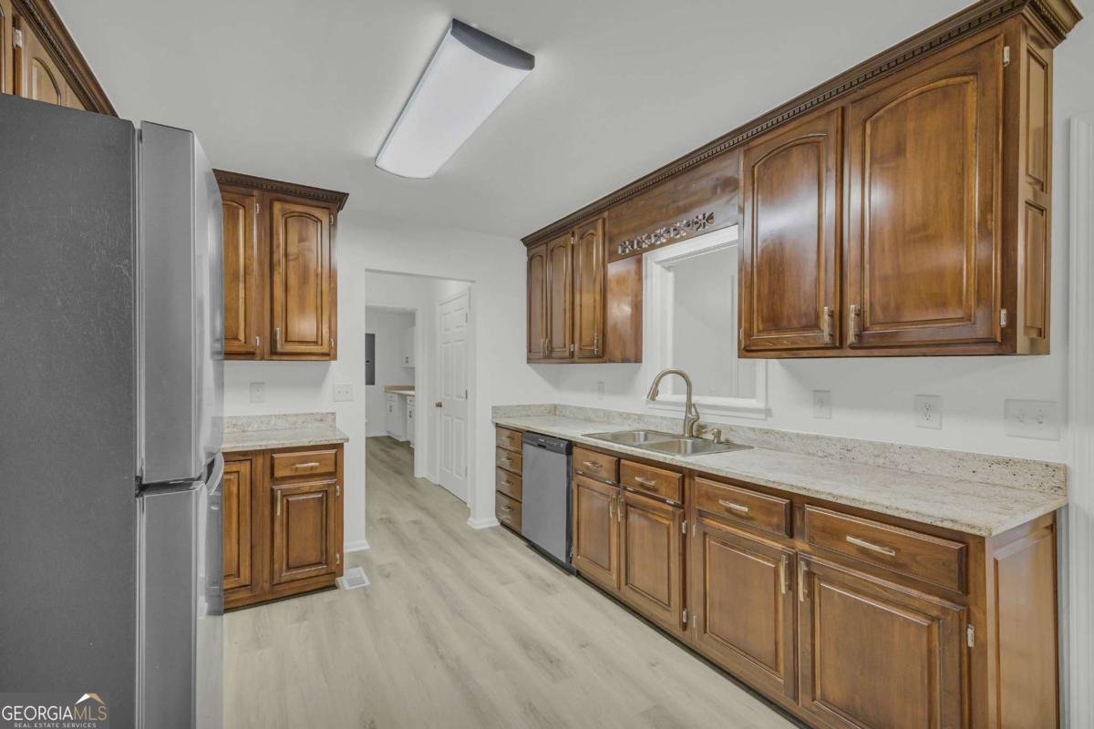 450 Stagecoach Way Danielsville - 23