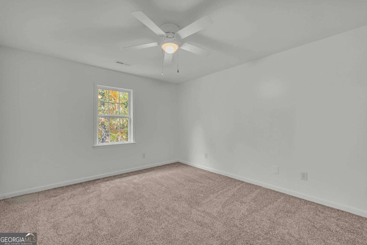 450 Stagecoach Way Danielsville - 38