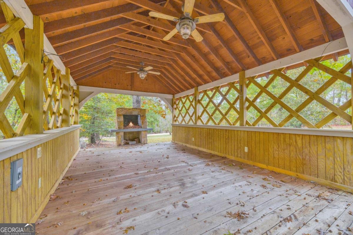 450 Stagecoach Way Danielsville - 59