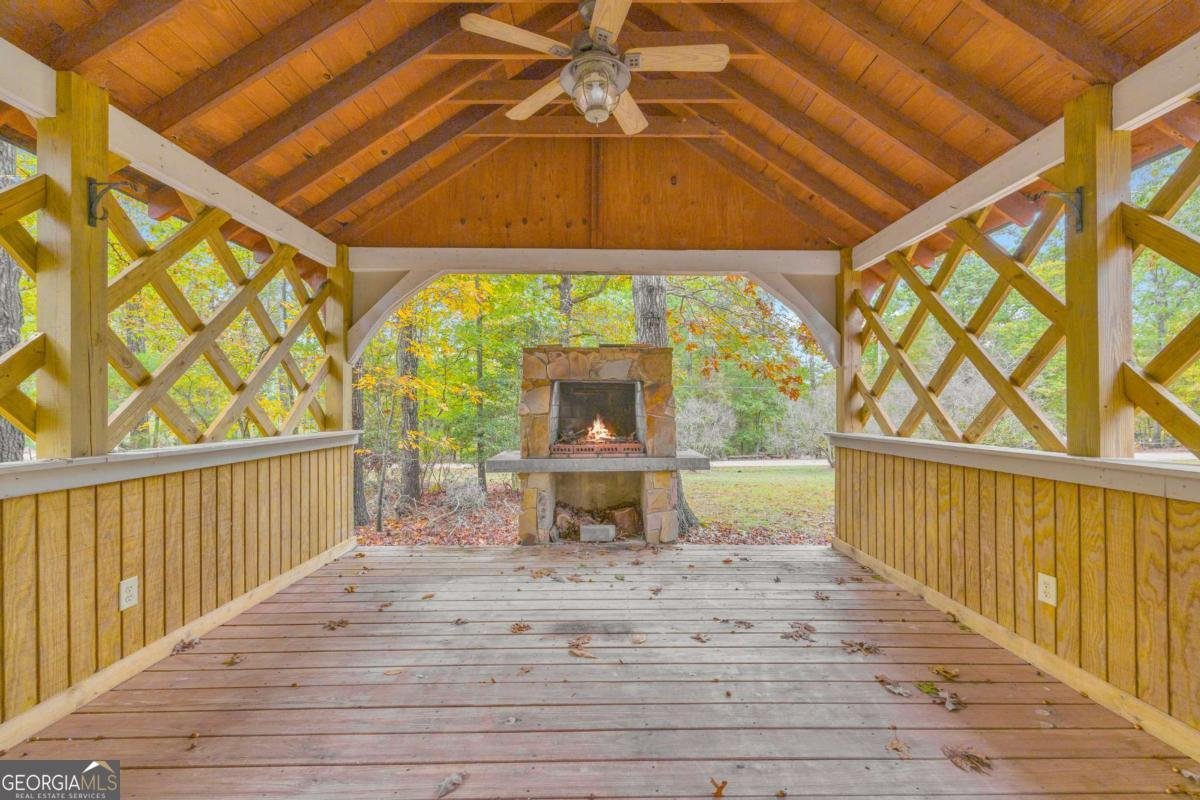 450 Stagecoach Way Danielsville - 64