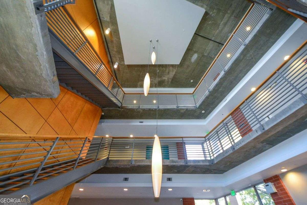 245 HIGHLAND Avenue Atlanta - 24