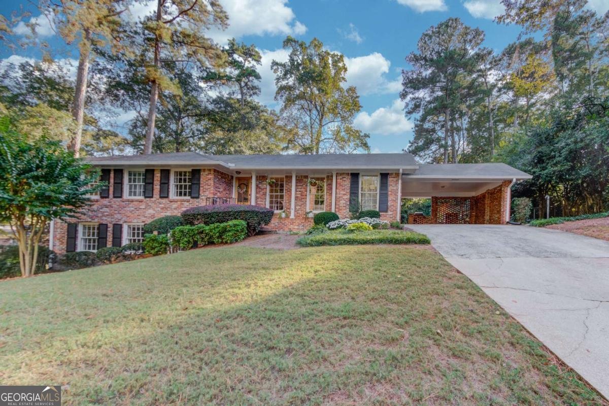 2488 Hazelwood Drive Atlanta - 1