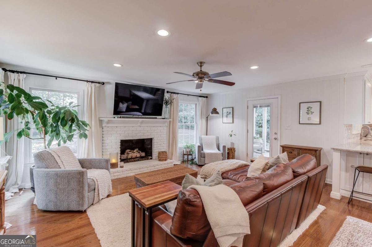 2488 Hazelwood Drive Atlanta - 13