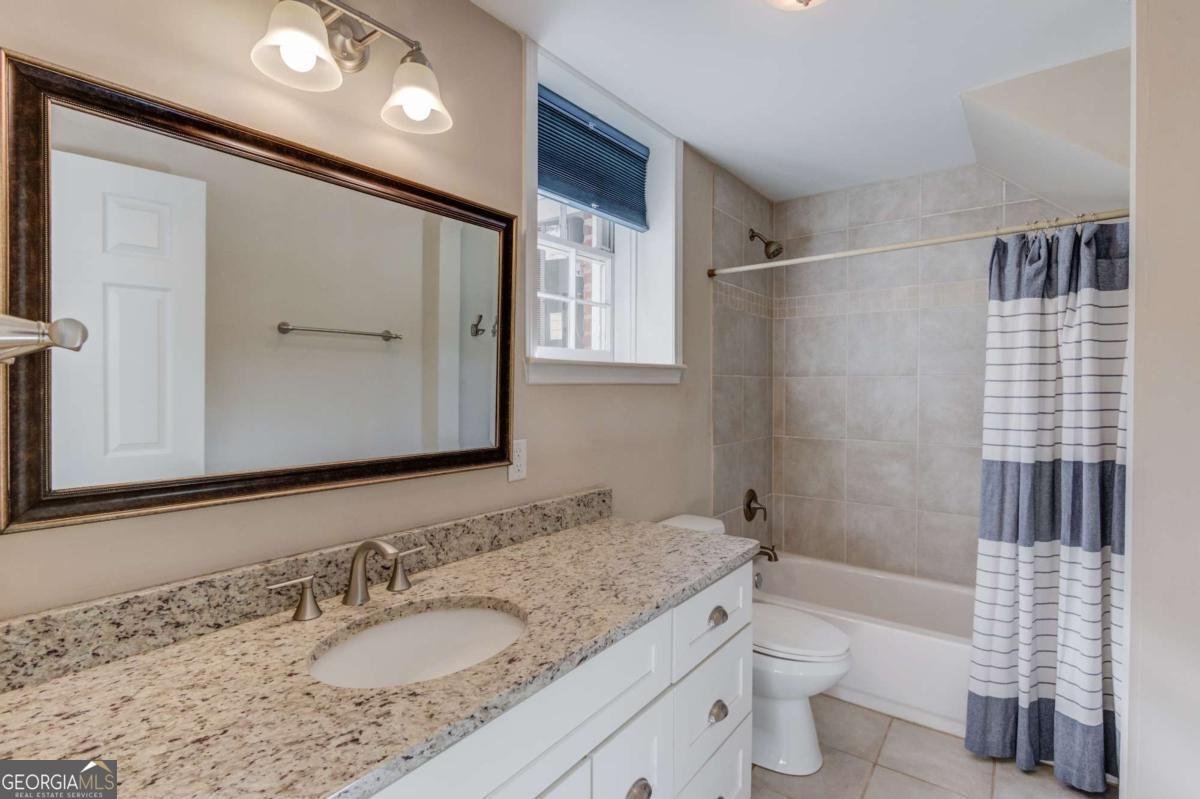 2488 Hazelwood Drive Atlanta - 45