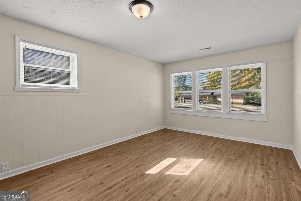 5 Knob Drive Carrollton - 5