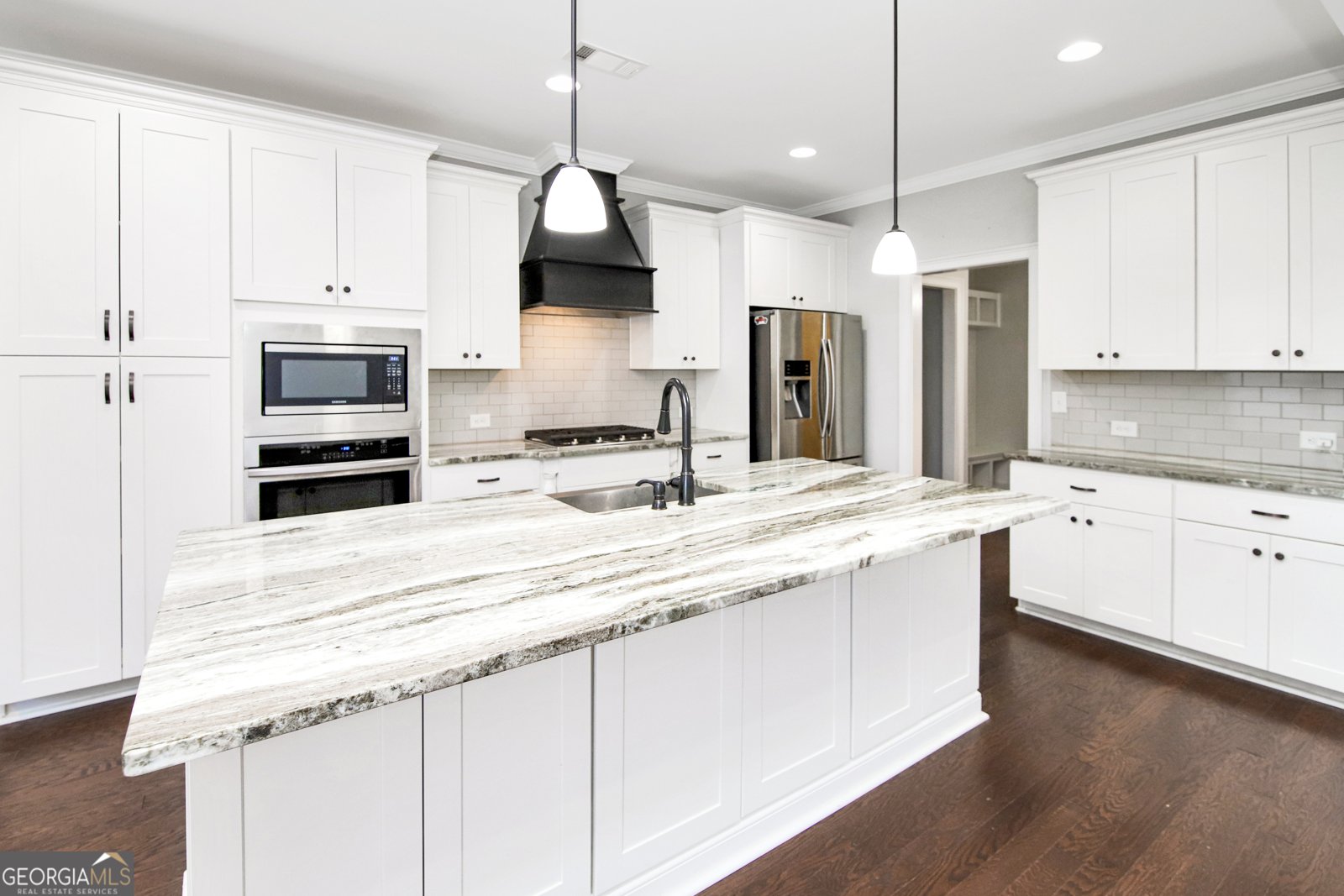 501 Lago Court Lagrange - Photo 34
