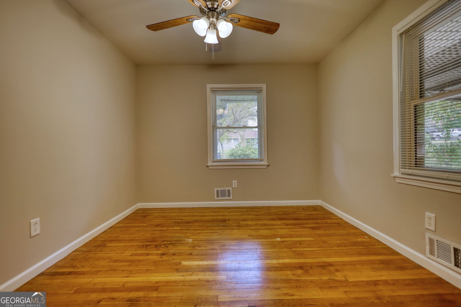 543 Wavelyn Way Riverdale - 11